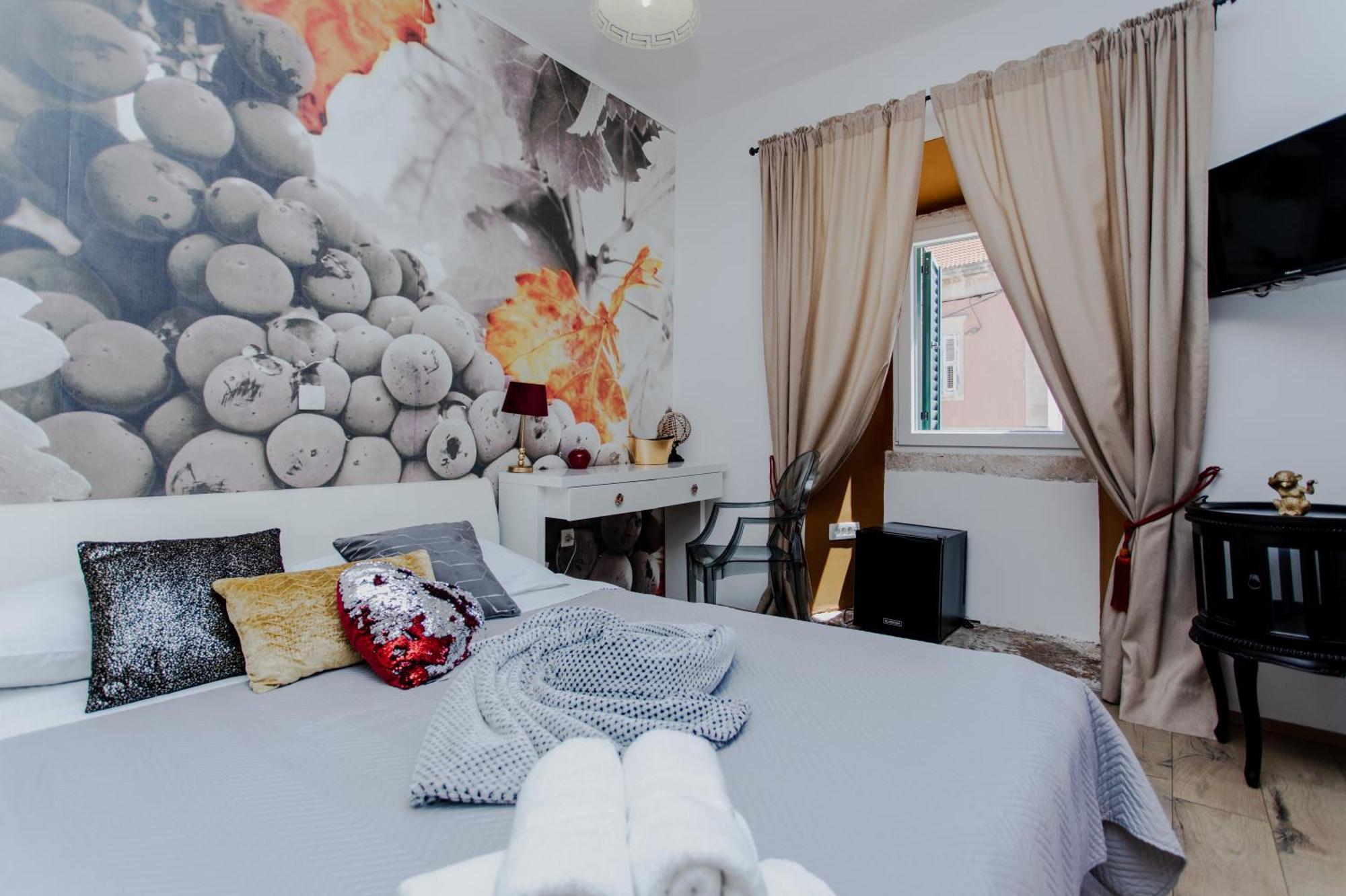 Guesthouse Mimbelli Orebić Eksteriør bilde