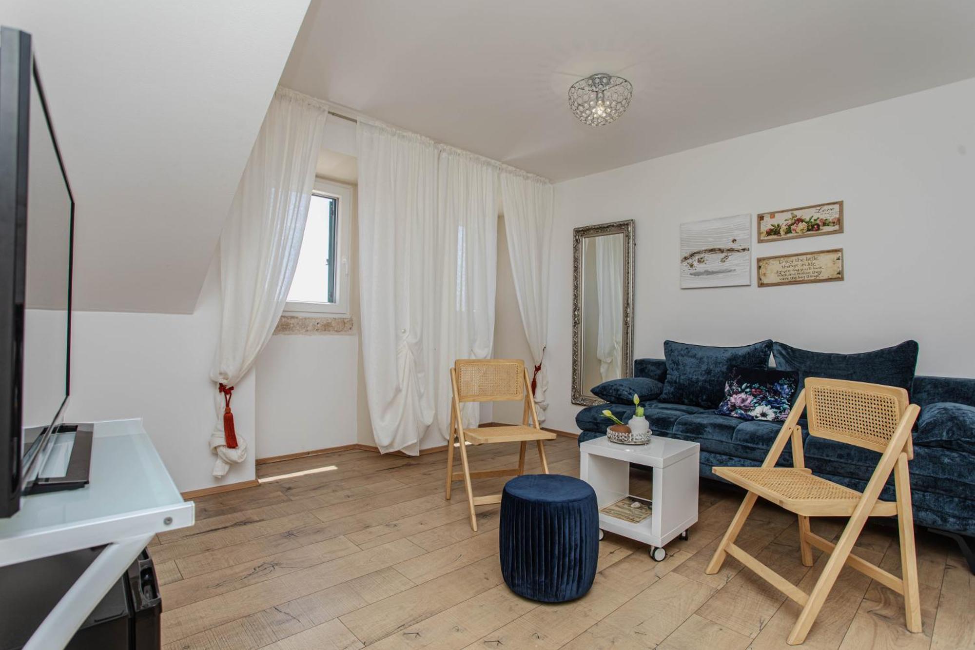 Guesthouse Mimbelli Orebić Rom bilde